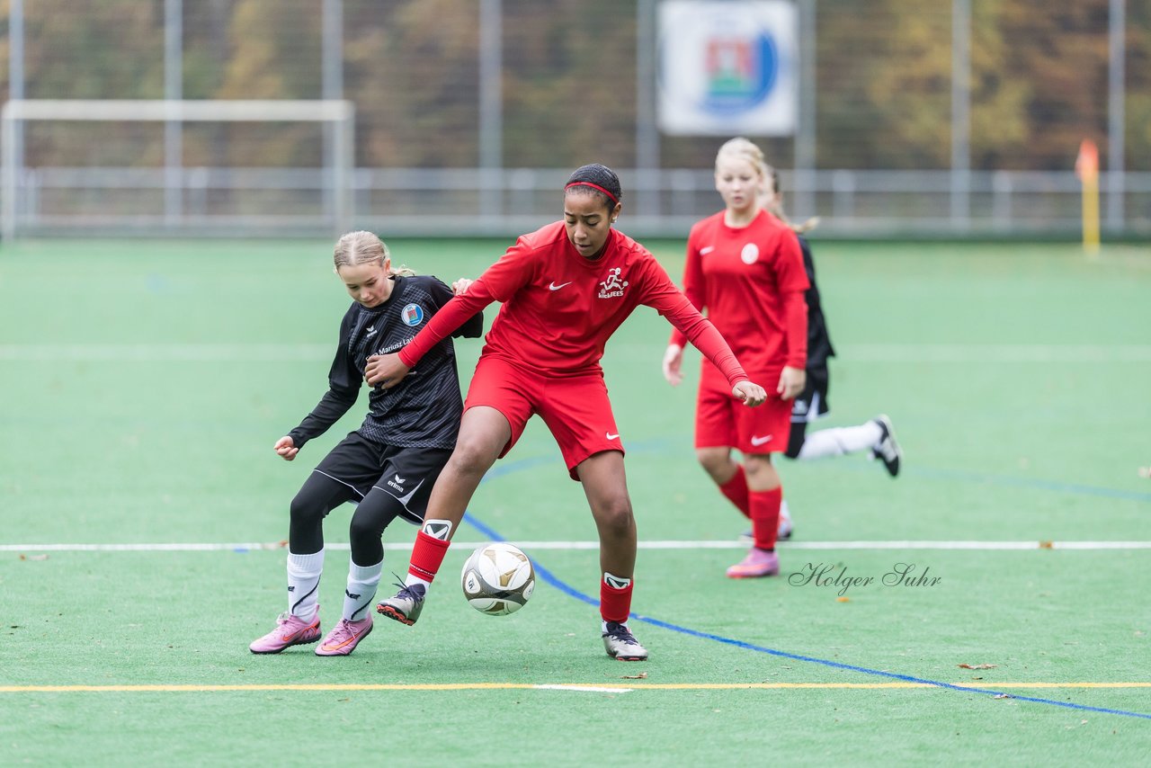 Bild 420 - wCJ VfL Pinneberg - Eimsbuettler TV : Ergebnis: 0:3